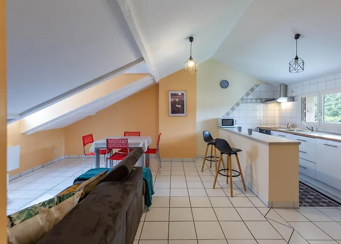 Le Petit Beout Apartment *